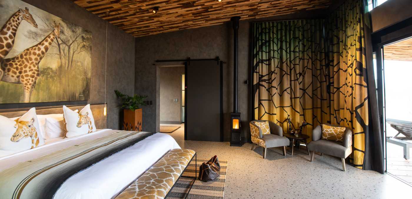 The suites at Ximuwu Safari Lodge