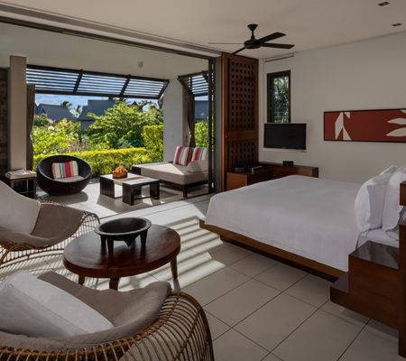 InterContinental Fiji Golf Resort SLTS weblisting King Bed Garden View (450 × 400px)