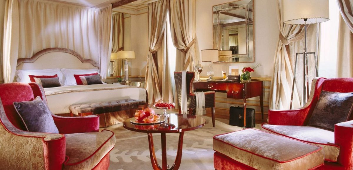 Hotel Principe di Savoia bedroom