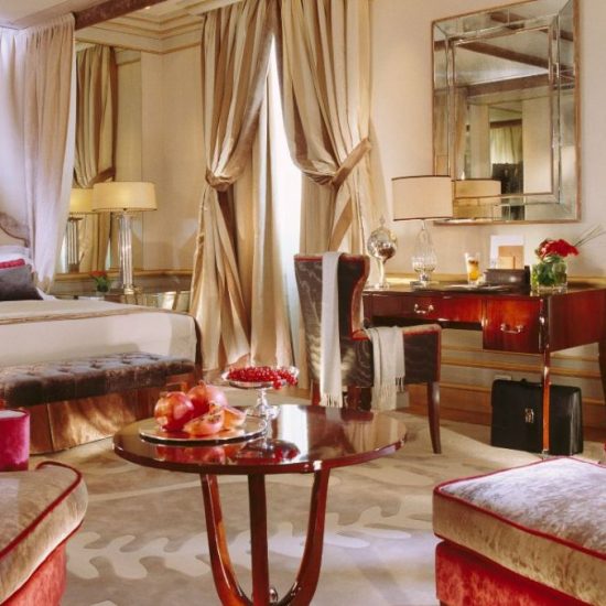 Hotel Principe di Savoia bedroom